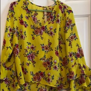 Beautiful yellow blouse